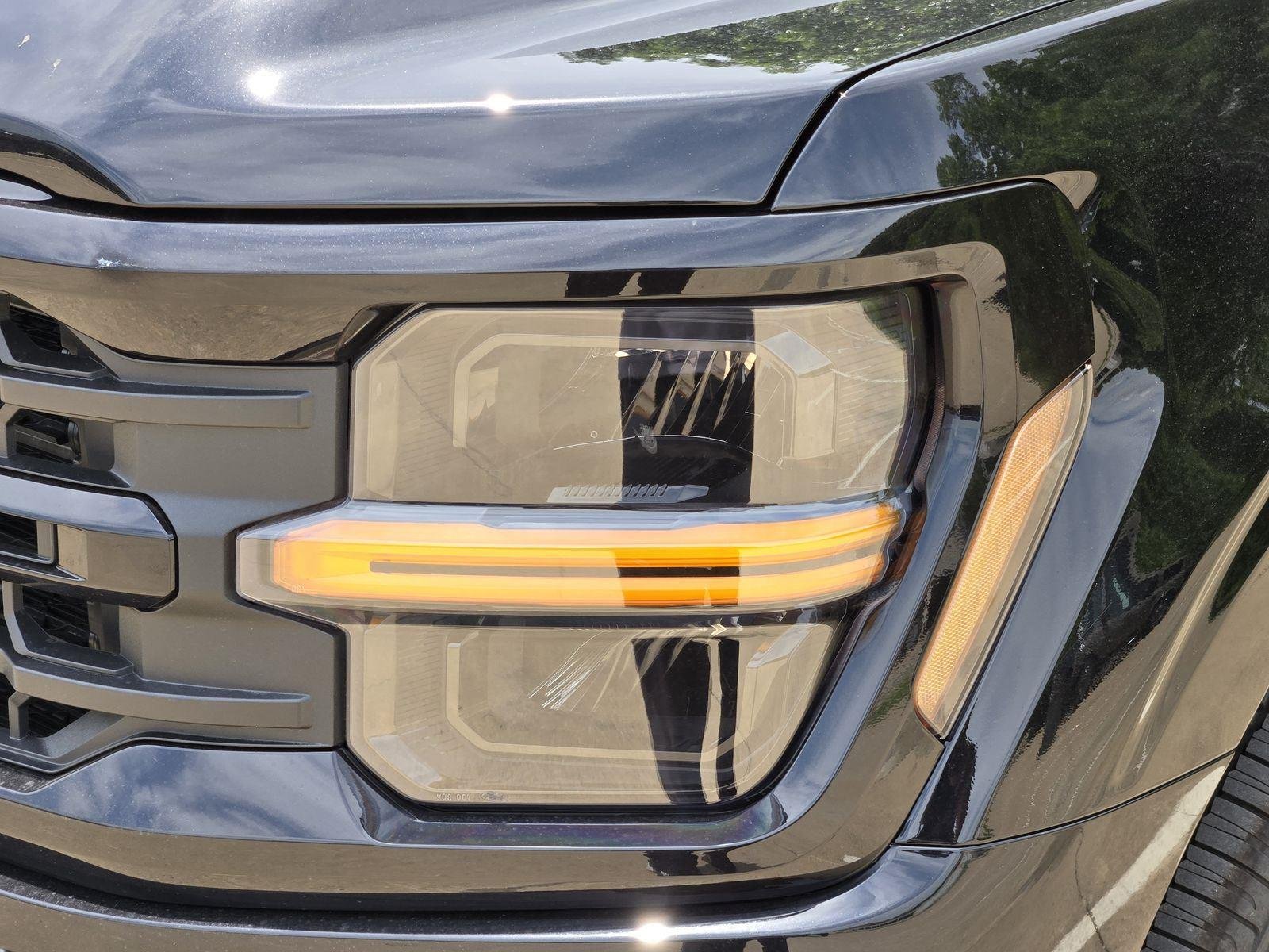 New 2026 Agate Black Metallic Ford XLT image 5