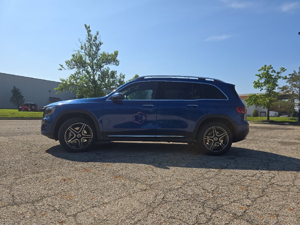 New 2026 Starling Blue Metallic Mercedes-Benz GLB 250 image 13