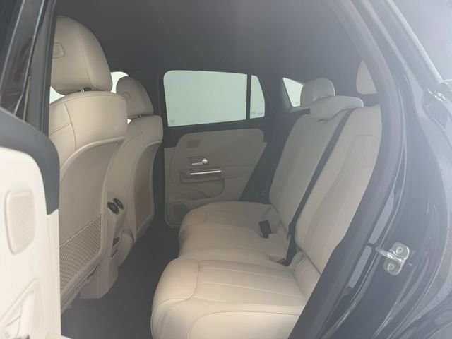 New 2026 Night Black Mercedes-Benz GLA 250 image 21
