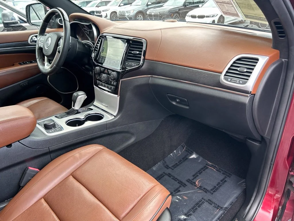 Certified Used 2019 Velvet Red Pearlcoat Jeep Summit image 44