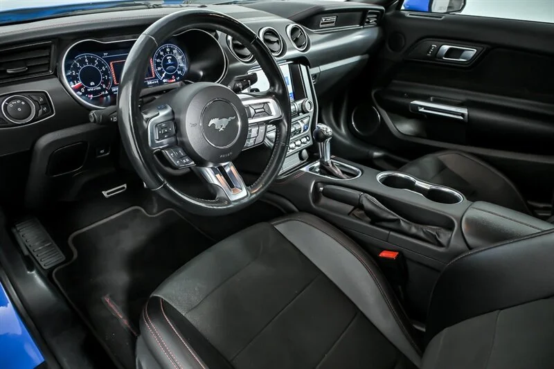 Used 2022 Grabber Blue Ford GT Premium image 17