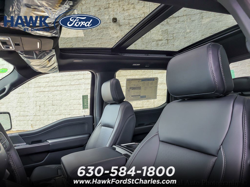 New 2026 Agate Black Metallic Ford Lariat® image 9