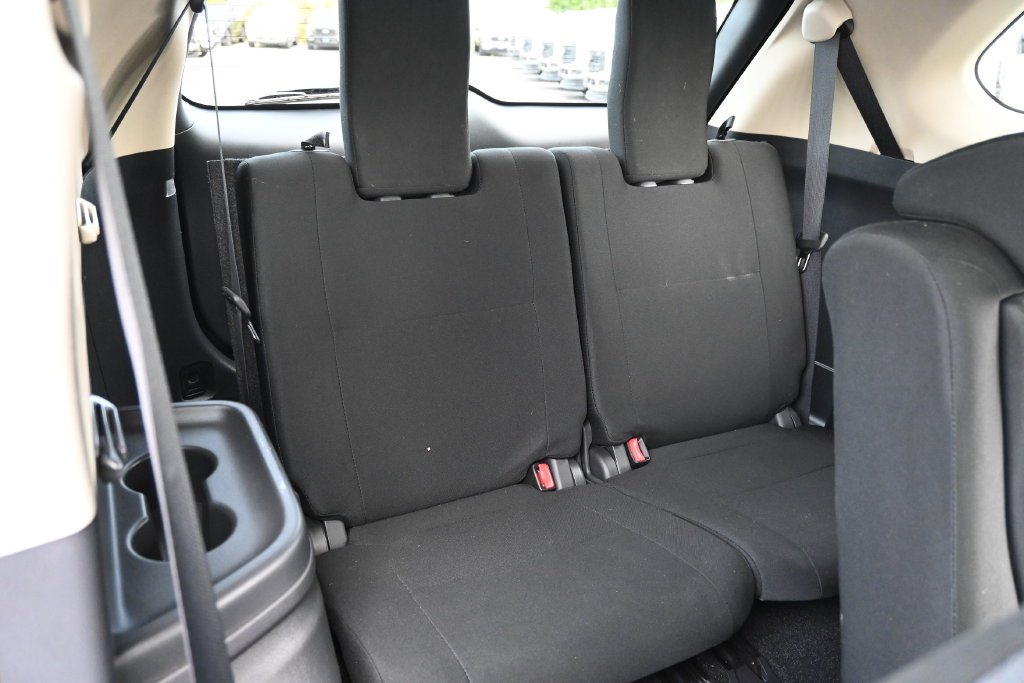 Certified Used 2018 Silver Mitsubishi ES image 24