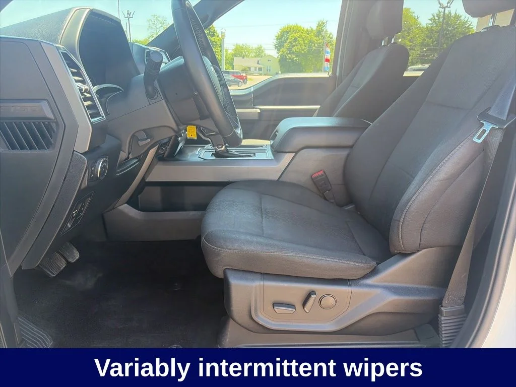 Certified Used 2020 Oxford White Ford XLT image 18