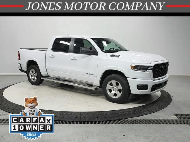 2025 RAM 1500 Big Horn/Lone Star 4x4 Crew Cab 5'7's photo
