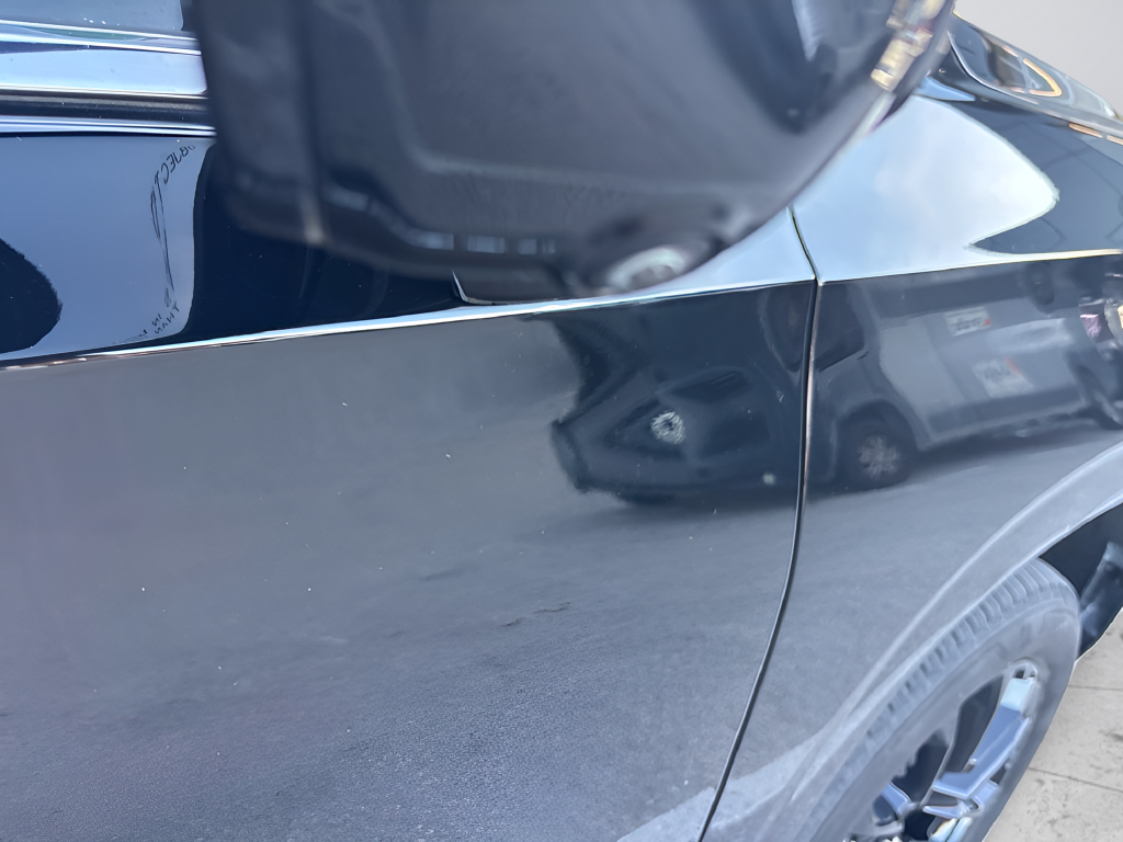 Used 2025 Black Chevrolet Premier image 43