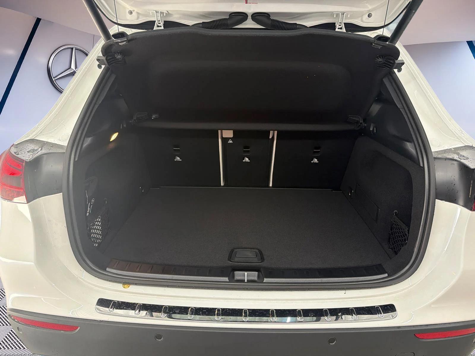 Used 2026 White Mercedes-Benz GLA 250 image 5