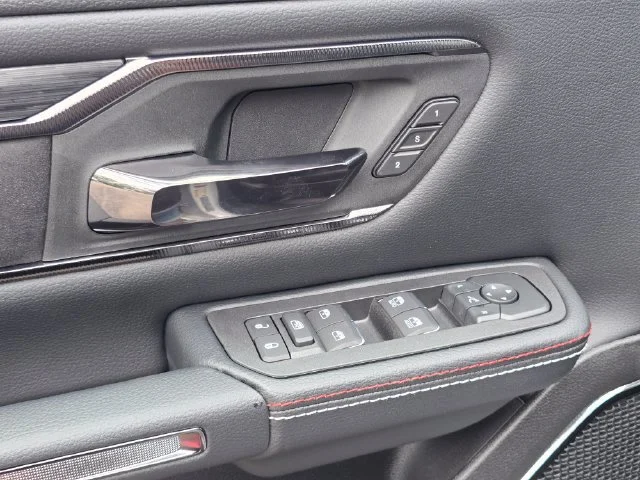 New 2026 Bright White Clearcoat Ram Laramie image 40