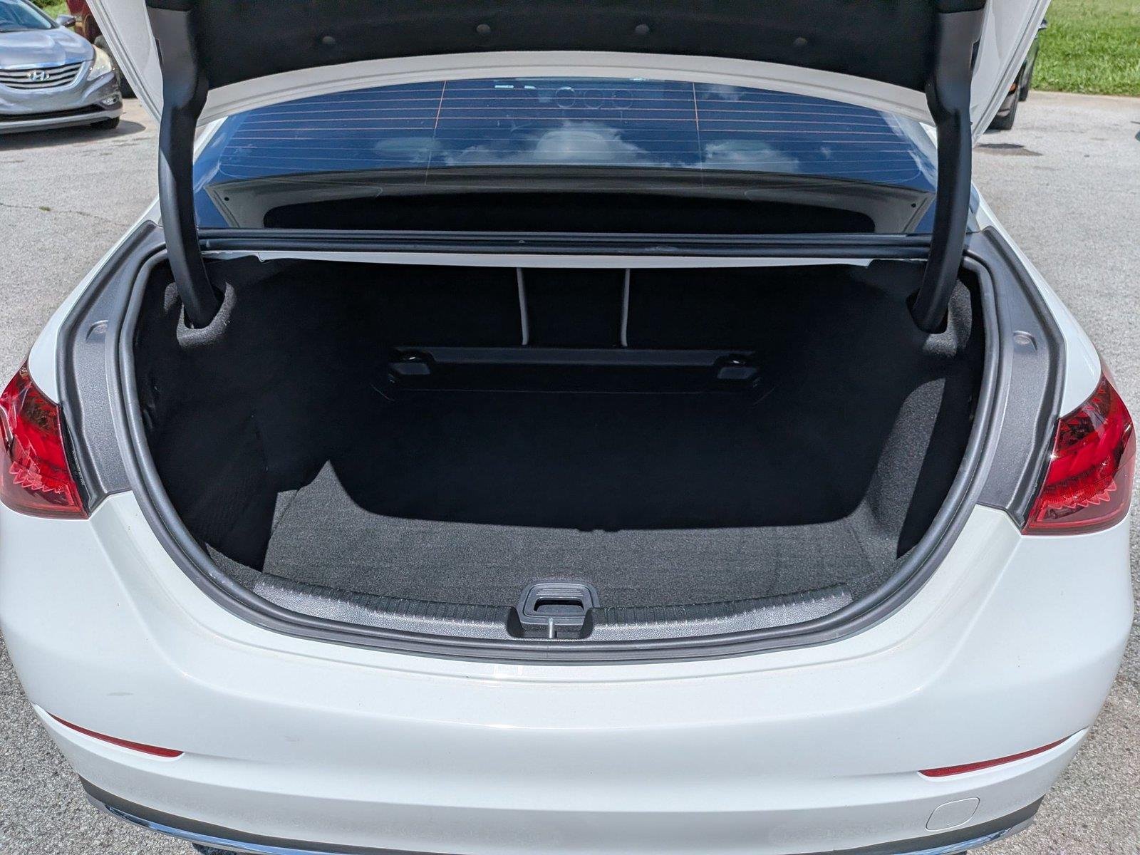 Used 2022 Polar White Mercedes-Benz C 300 image 33