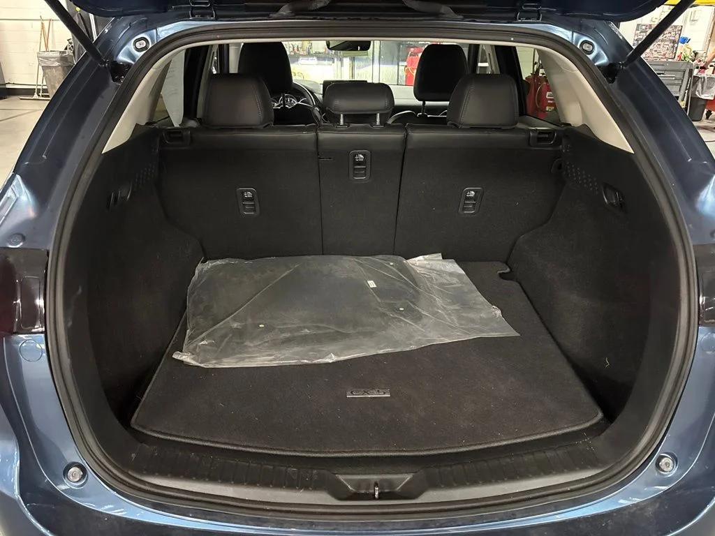 Used 2023 Eternal Blue Mica Mazda 2.5 S Select Package image 5