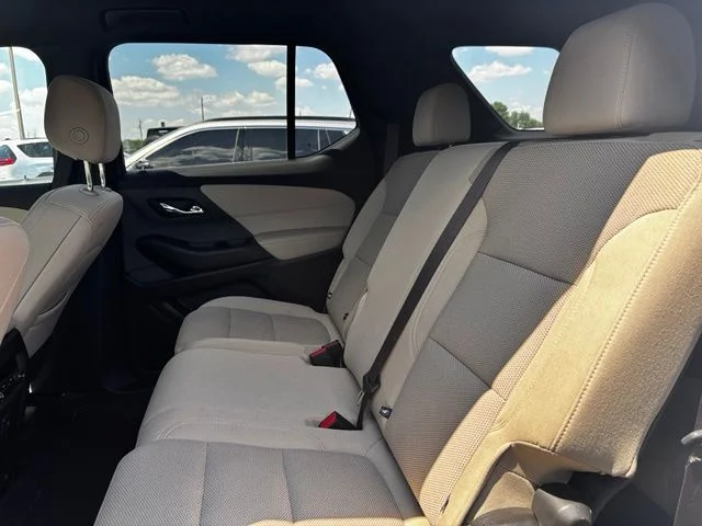 Used 2023 White Chevrolet LS image 6