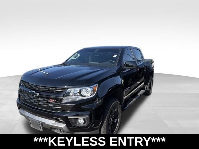 Used 2022 Black Chevrolet Z71 image 11