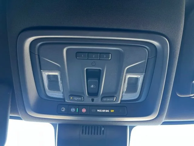 2026 Chevrolet Silverado 1500 ZR2 - Photo 36