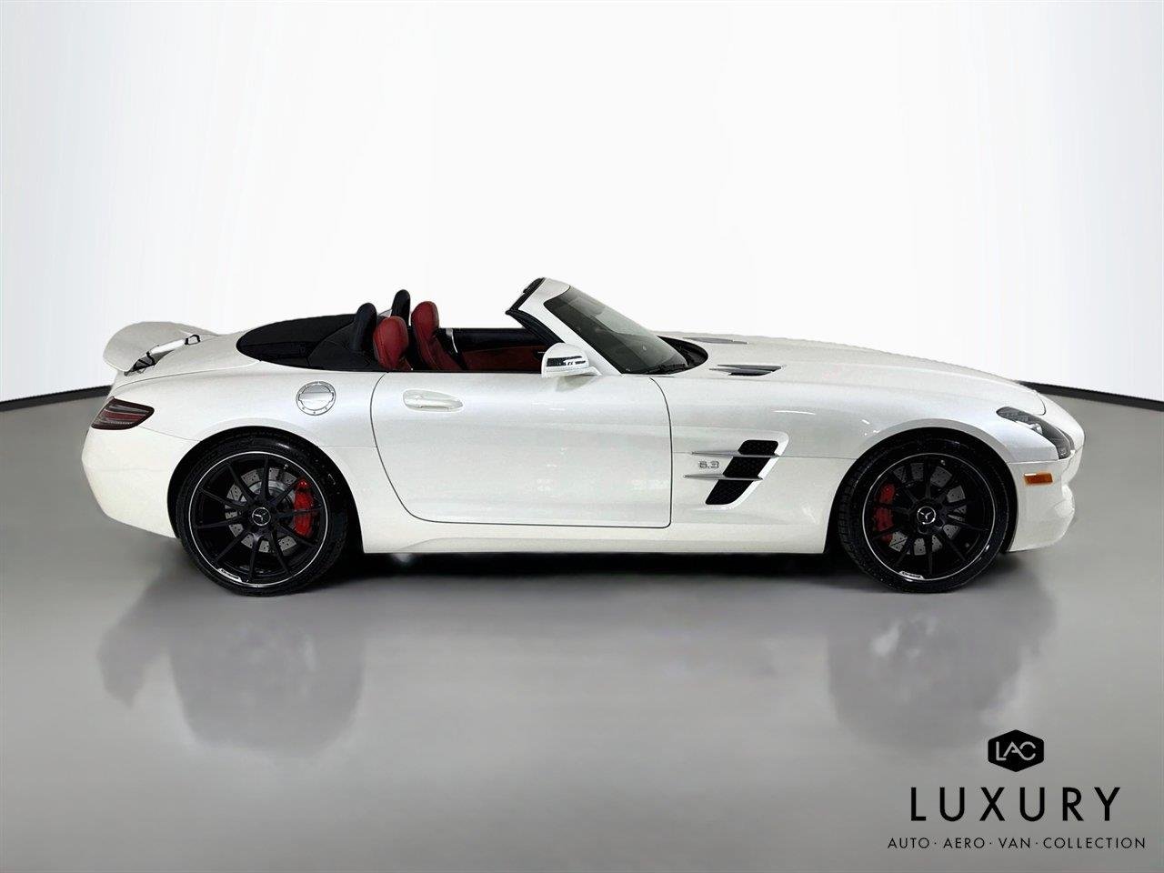 Used 2012 designo Mystic White II Mercedes-Benz SLS AMG® image 5