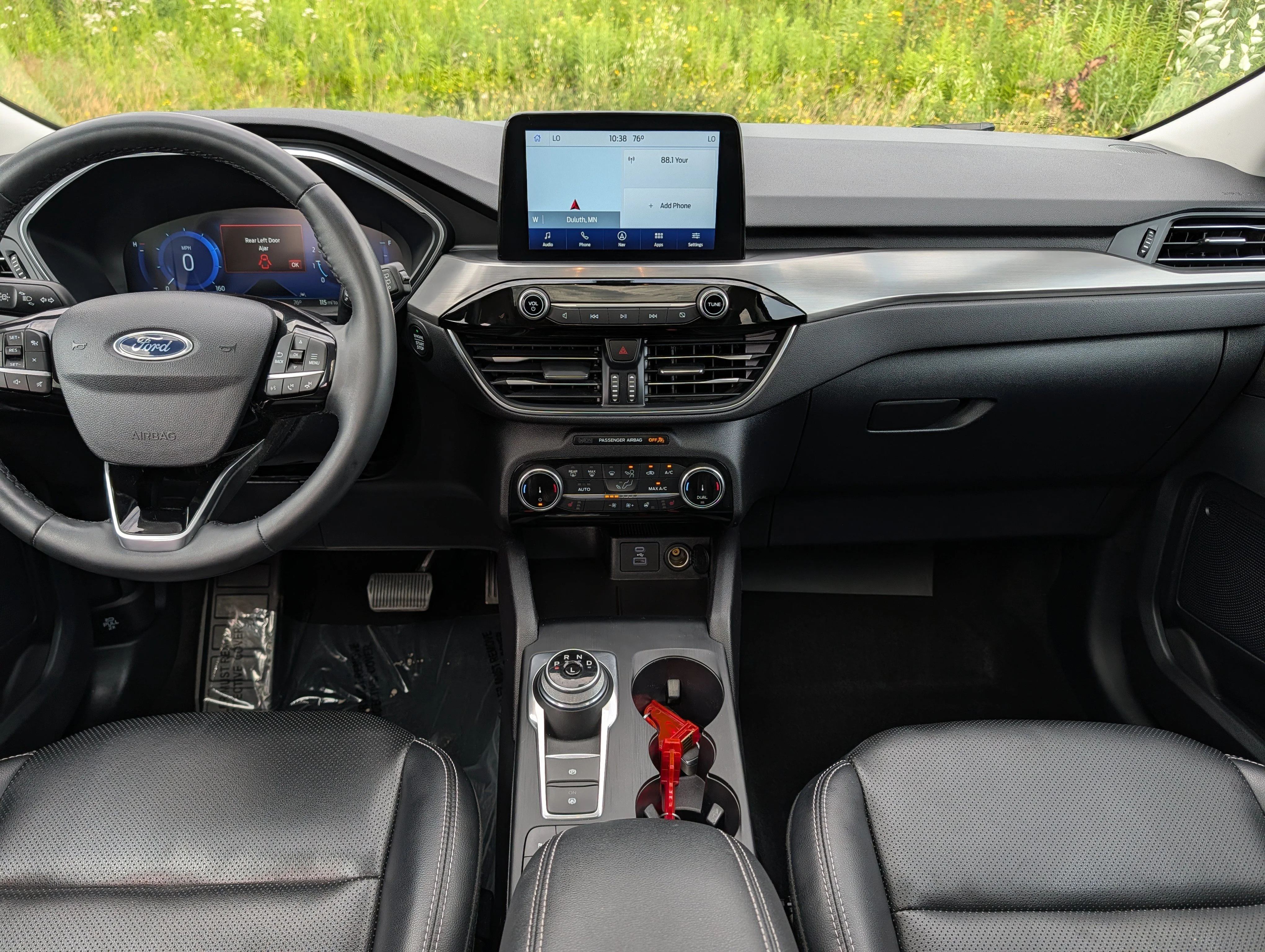 Used 2022 Agate Black Metallic Ford Titanium image 10