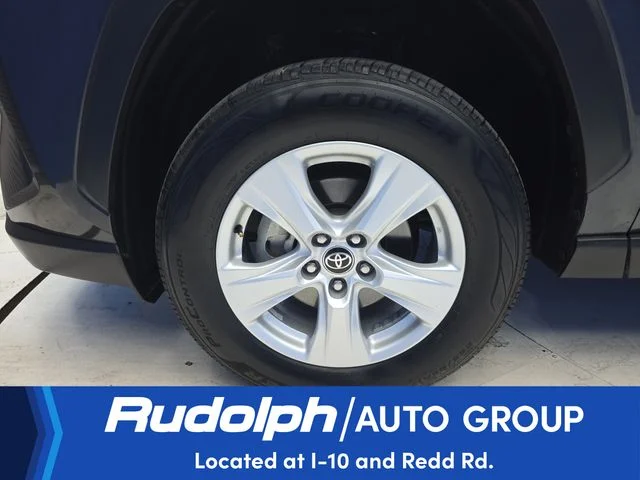 Used 2021 Magnetic Gray Metallic Toyota XLE image 31
