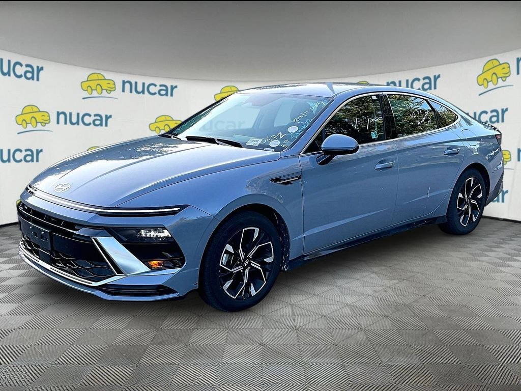 Used 2025 Blue Hyundai SEL image 3
