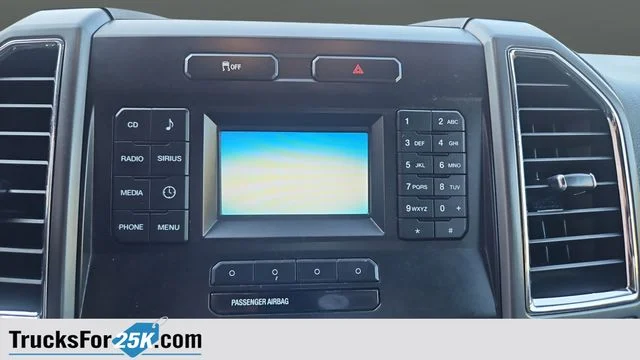 Used 2016 Ingot Silver Metallic Ford XLT image 17