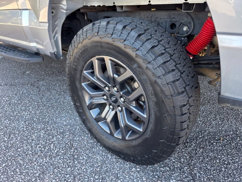 Used 2023 Silver Ford Tremor image 32