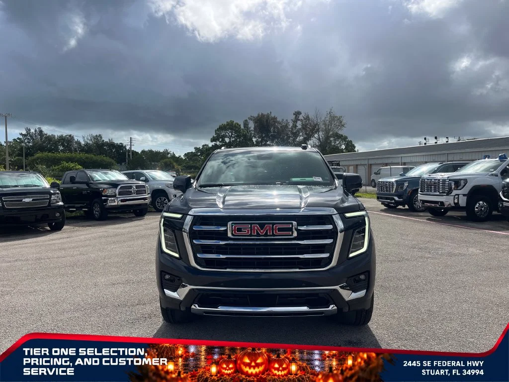 New 2026 Titanium Rush Metallic GMC Elevation image 3