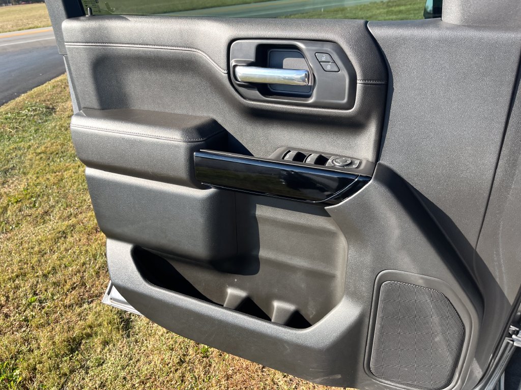 Used 2022 Gray Chevrolet RST image 12