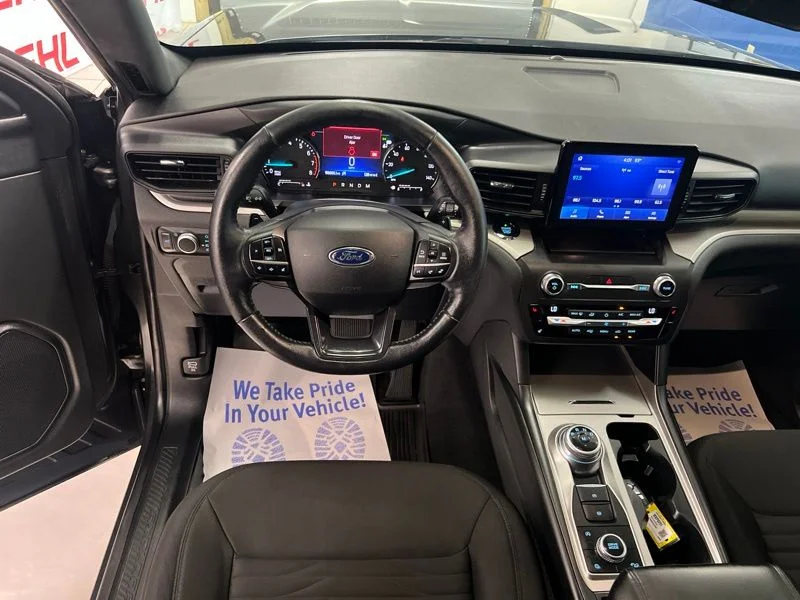 Used 2020 Gray Ford XLT image 27