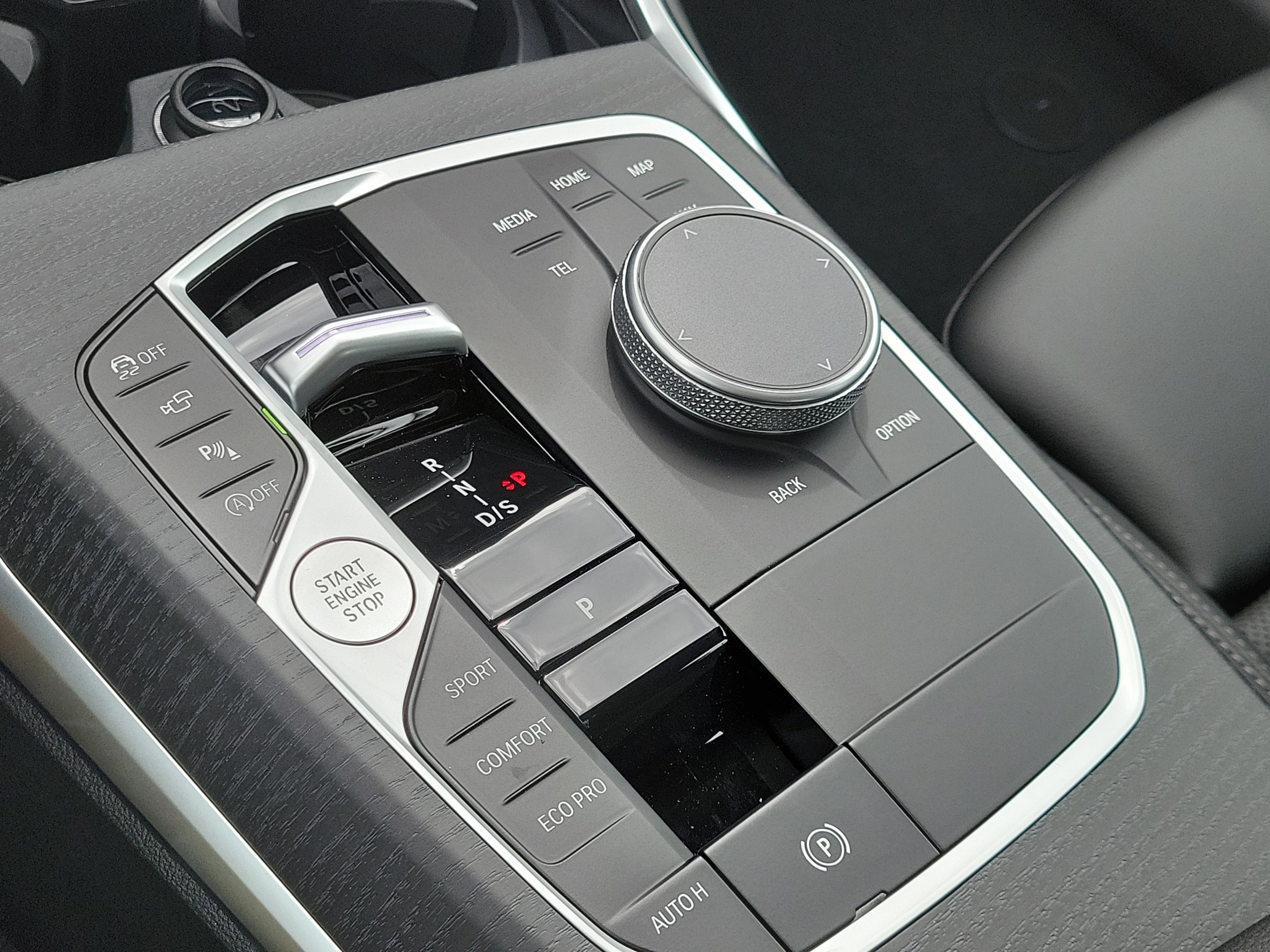 New 2026 Black Sapphire Metallic BMW 330i NA image 31