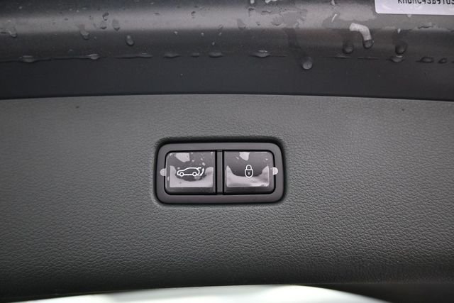 2026 GENESIS GV80 Standard - Photo 11