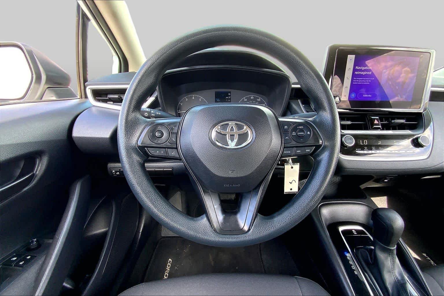Used 2024 Ice Cap Toyota LE image 6