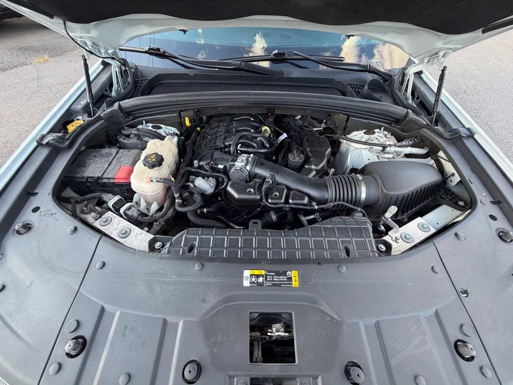 Used 2022 White Jeep Limited image 32