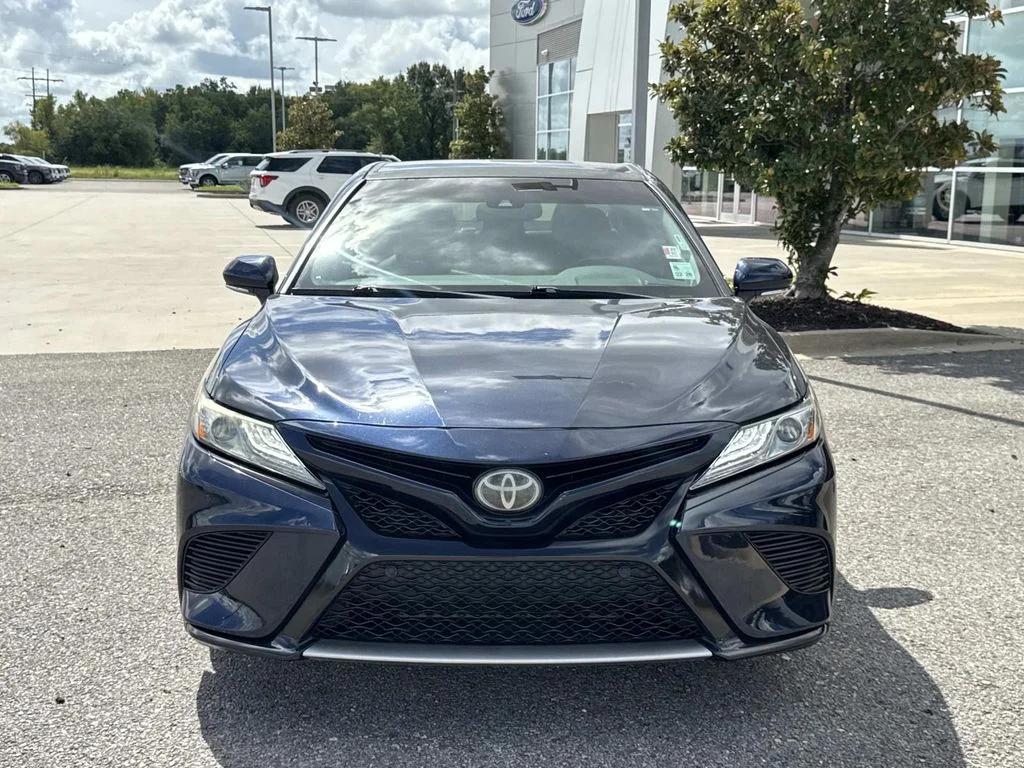 Used 2018 Toyota Camry XSE with VIN 4T1B61HKXJU602025 for sale in New Iberia, LA