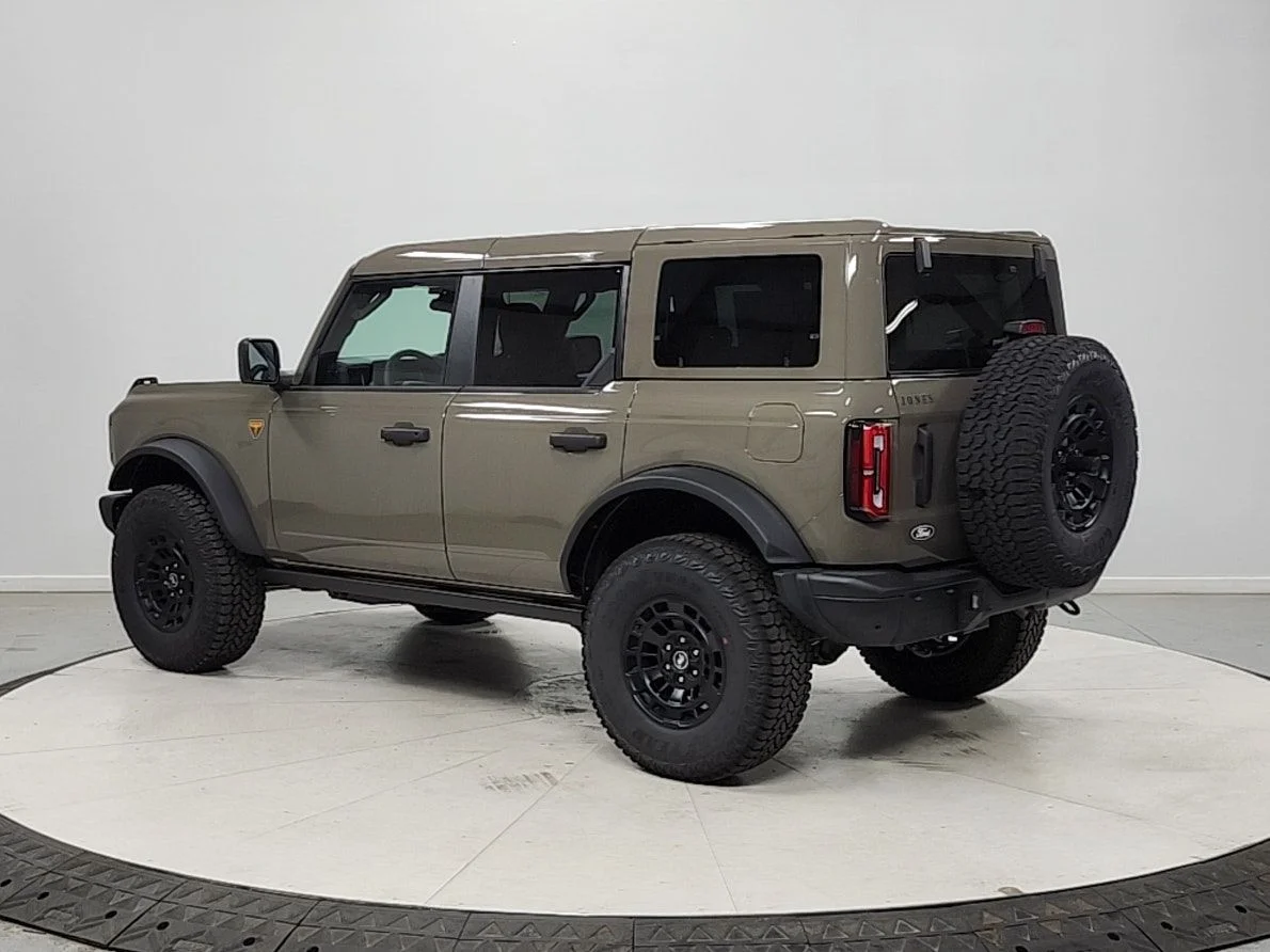 New 2026 Marsh Gray Ford Badlands® image 5