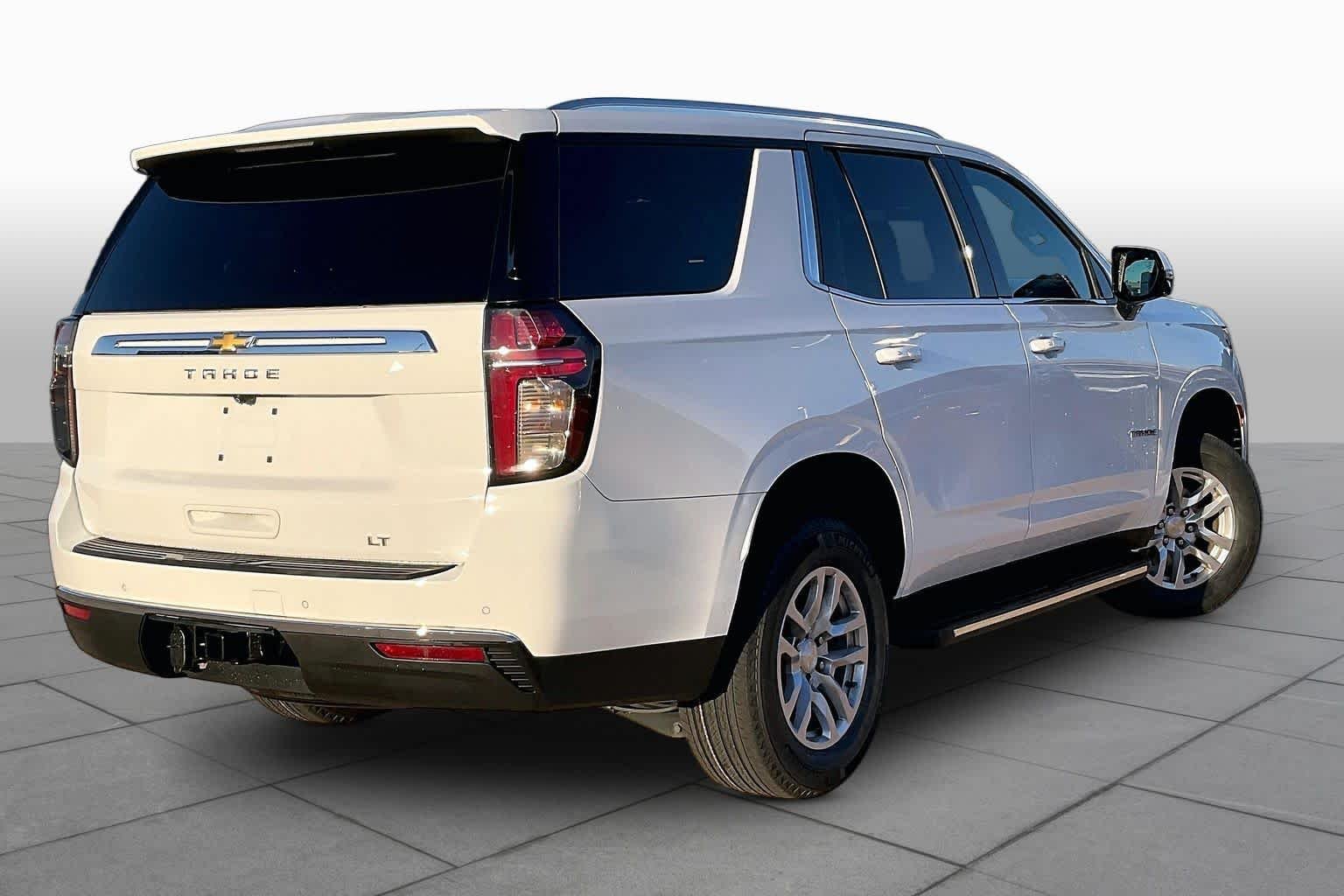 Used 2022 Summit White Chevrolet LT image 13
