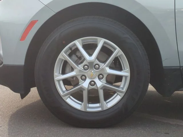 Used 2022 Blue Chevrolet LT image 17