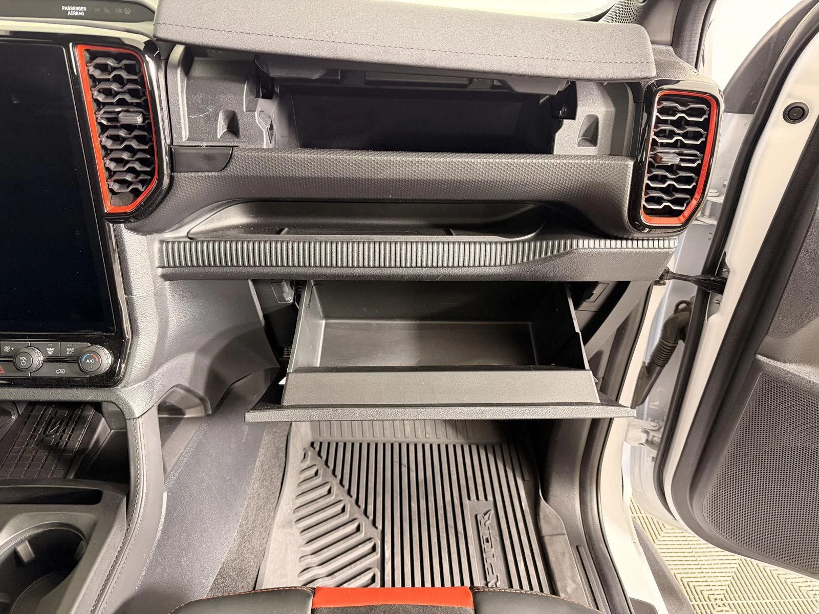 Used 2024 Oxford White Ford Raptor image 23