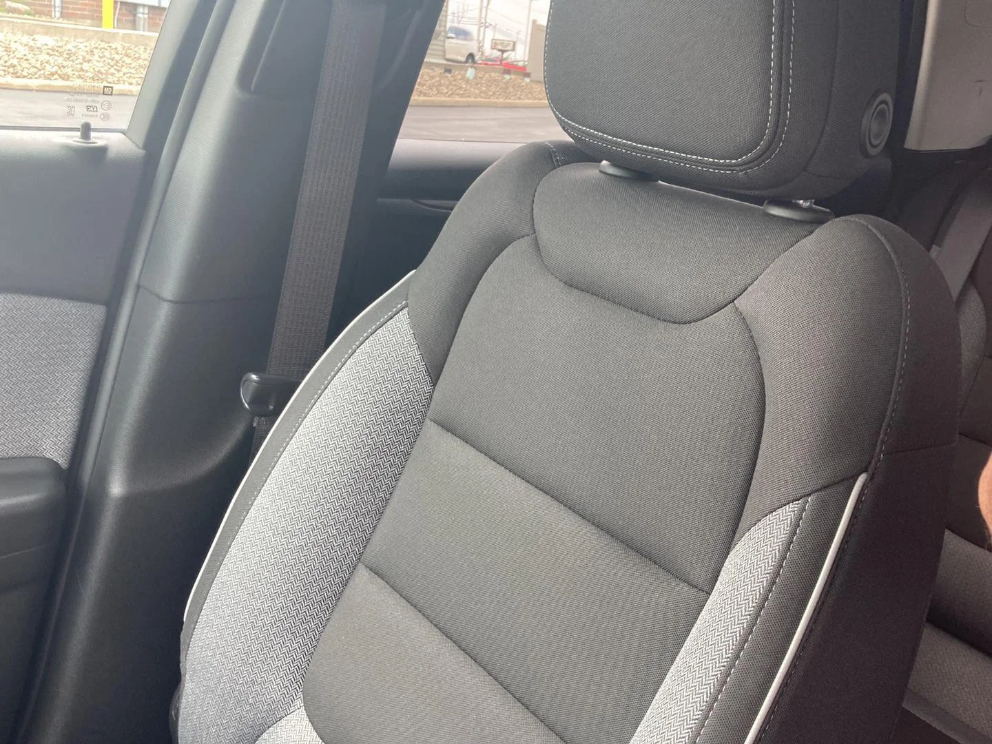 Used 2023 STERLING GRAY METALLIC Chevrolet LT image 19