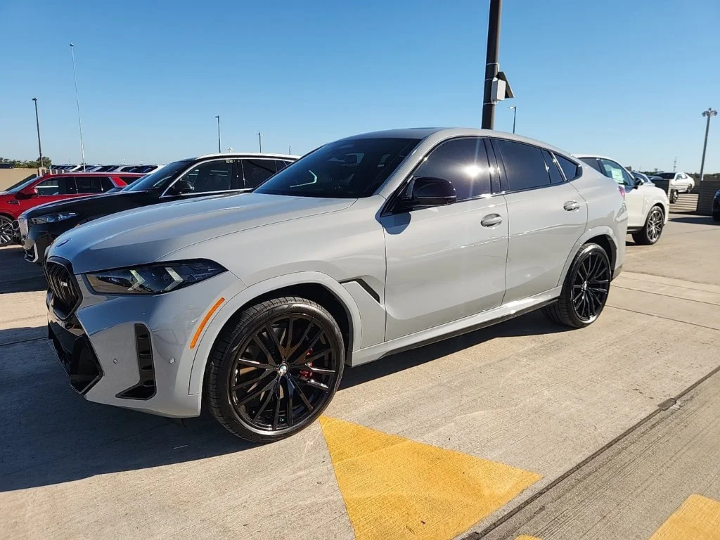 2025 BMW X6 M60i