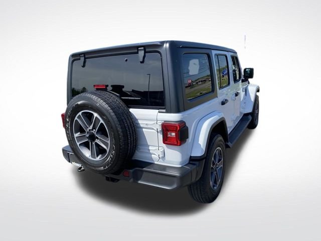 Used 2023 White Jeep Sahara image 8