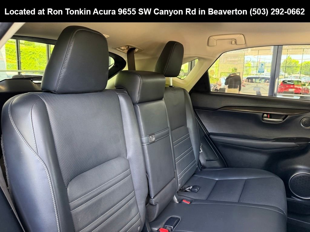 Used 2016 Silver Lining Metallic Lexus 200t image 30