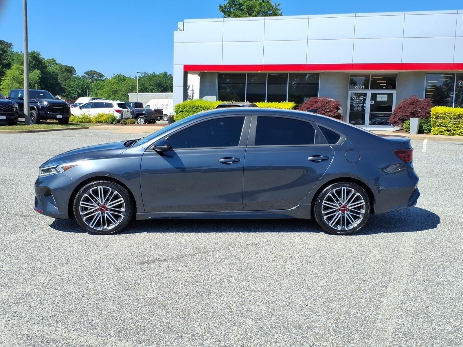 Used 2023 Gravity Gray Kia GT image 3
