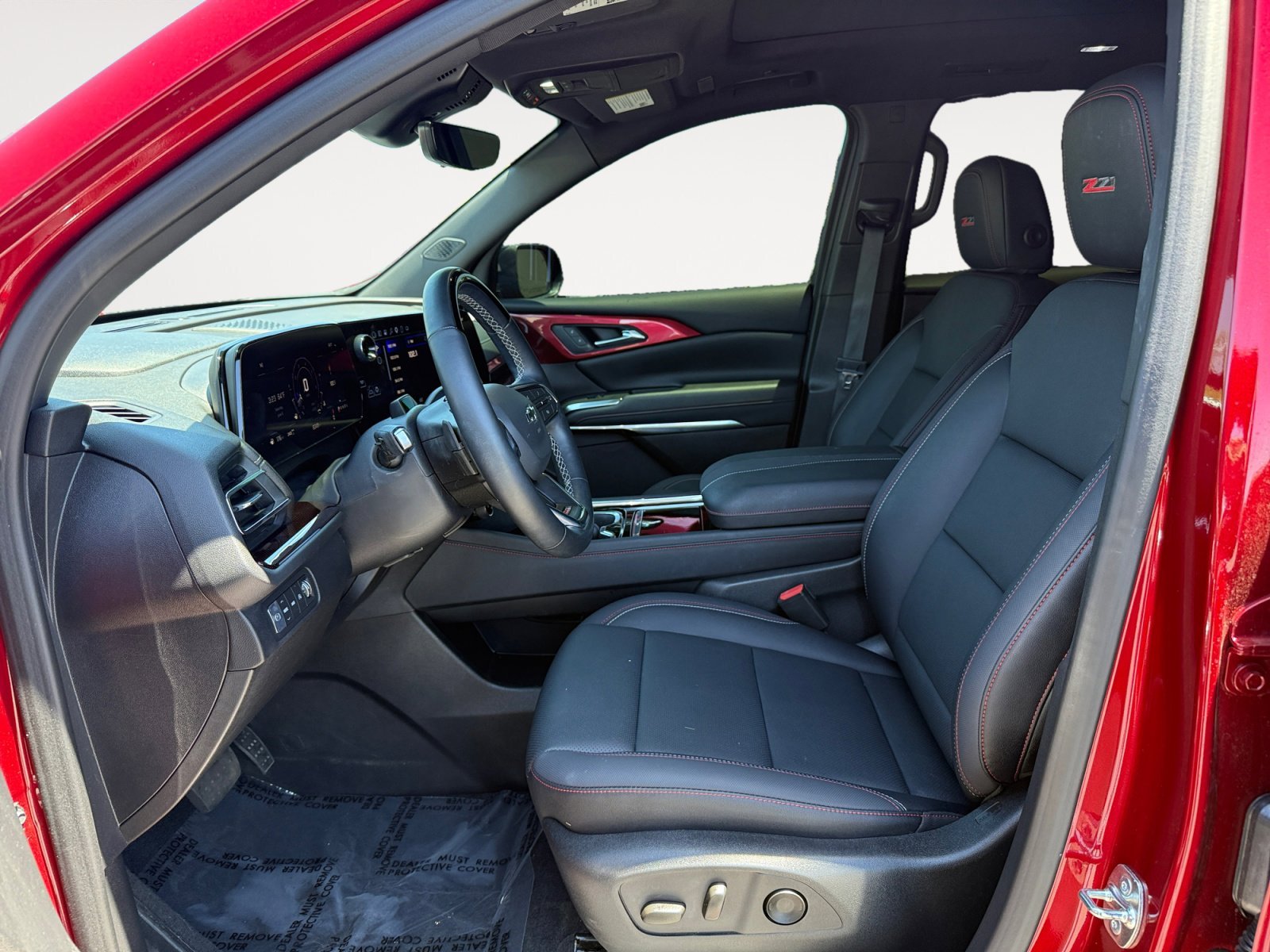 Used 2025 Radiant Red Chevrolet Z71 image 10