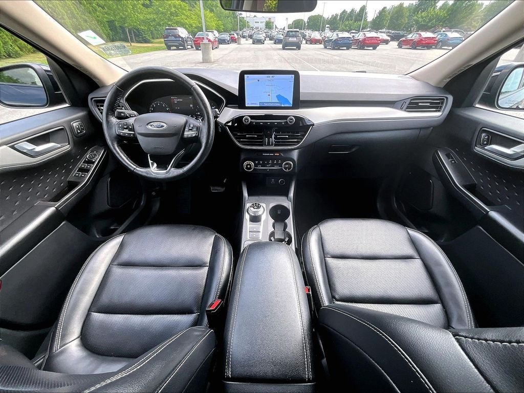 Used 2020 Black Ford SEL image 21