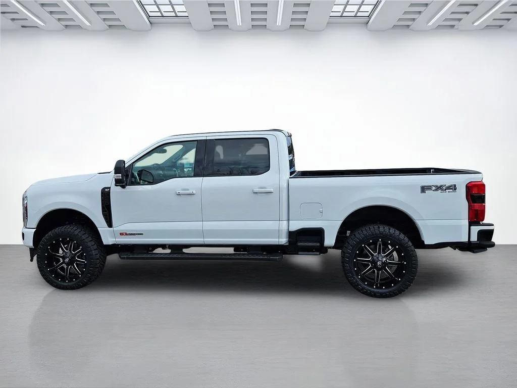 2026 Ford F-250 Super Duty XLT - Photo 8