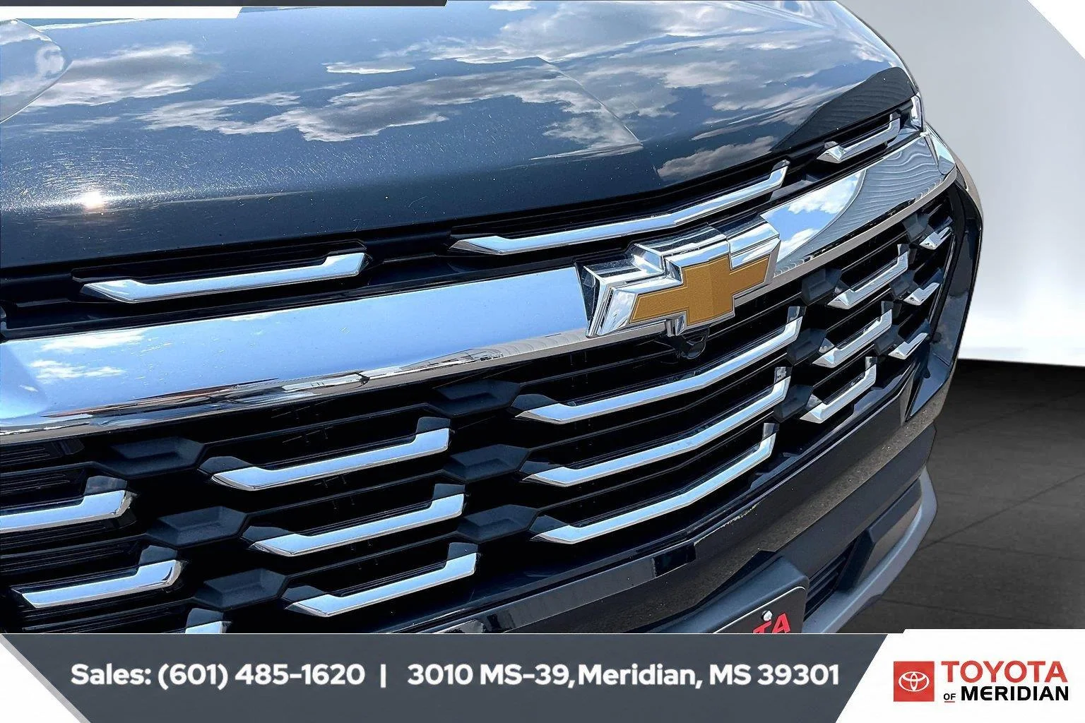 Used 2026 Mosaic Black Metallic Chevrolet AWD LT image 21