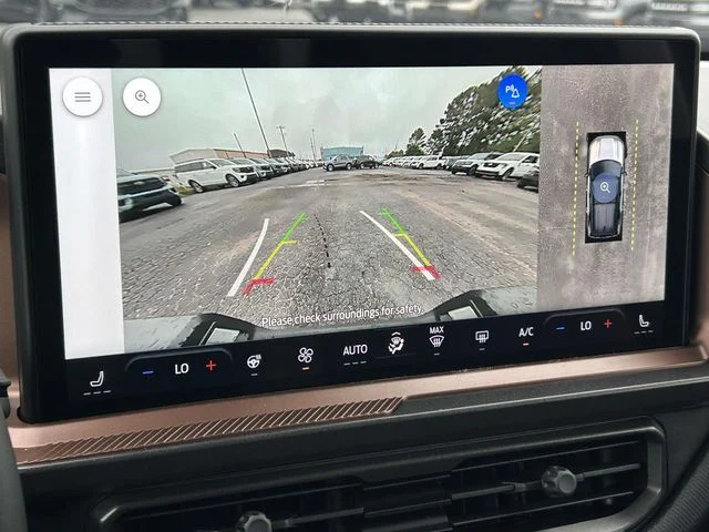 New 2026 Shadow Black Ford Outer Banks® image 22
