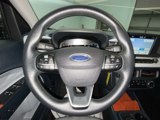 Used 2024 Black Ford XLT image 14