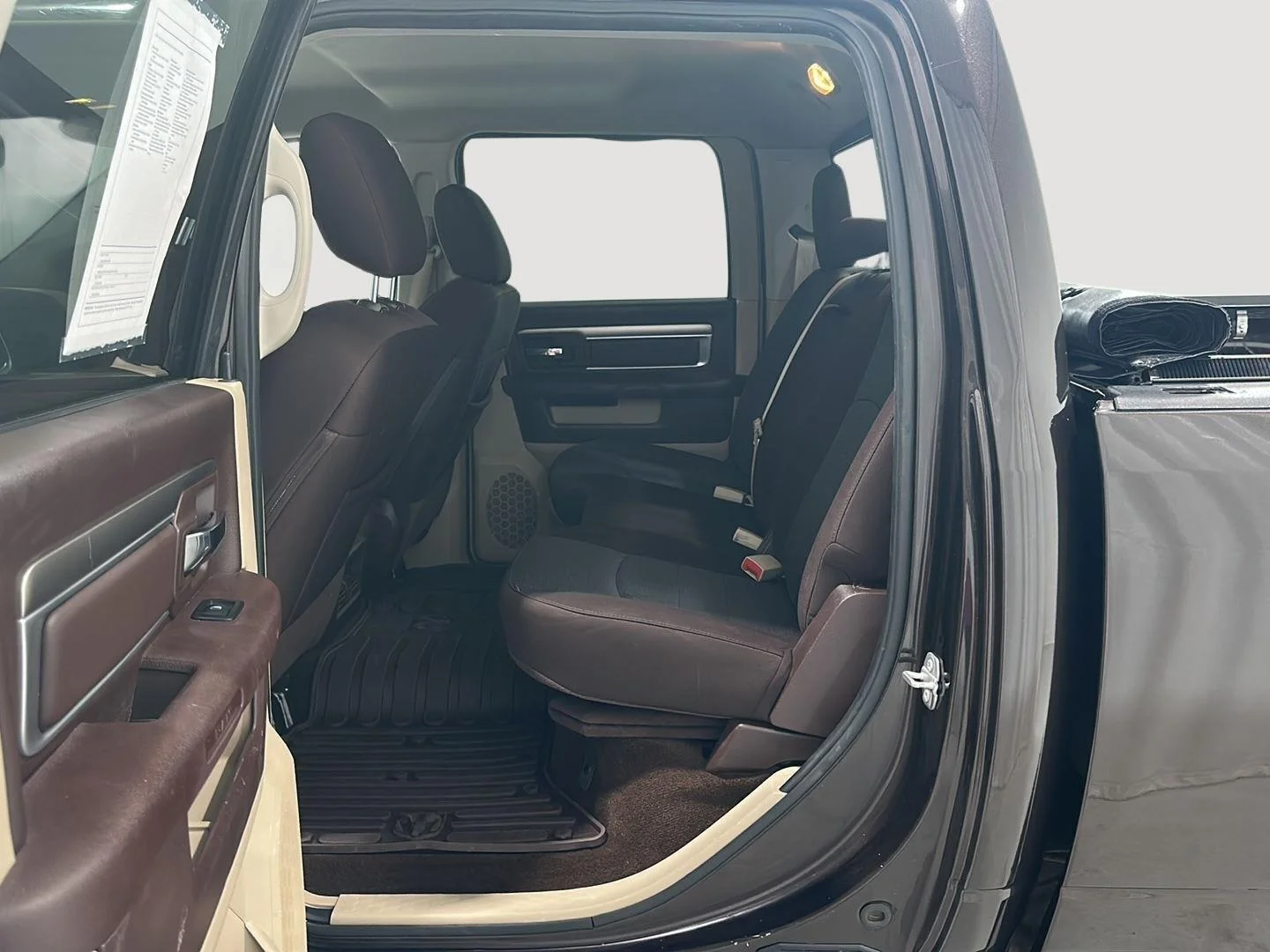 Used 2016 Luxury Brown Pearlcoat Ram Big Horn image 20
