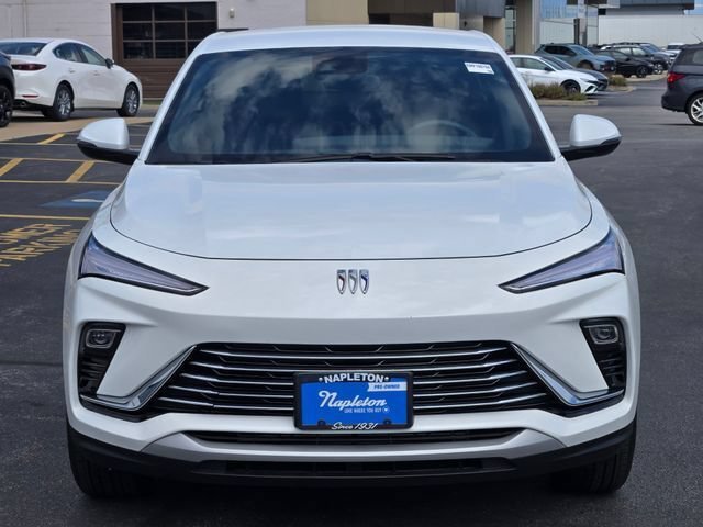 Used 2026 White Buick Preferred image 2