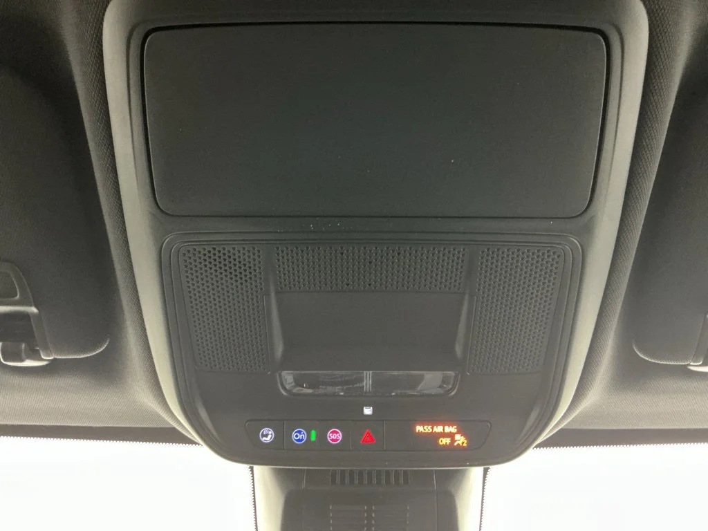 New 2027 Sterling Gray Metallic Chevrolet LT image 11
