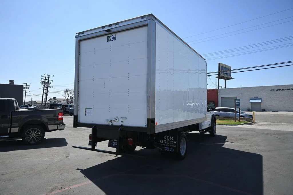 New 2026 White Ford XL image 5